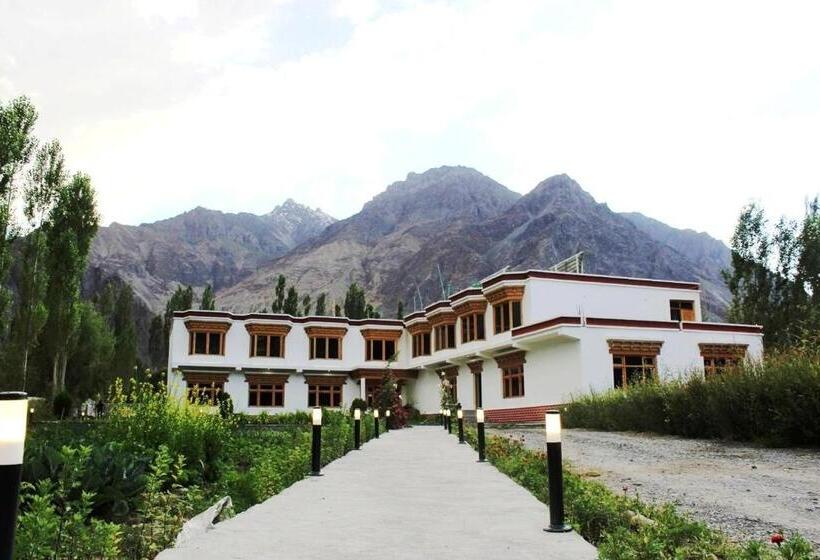 Hotelli The Hunder Eco Villa