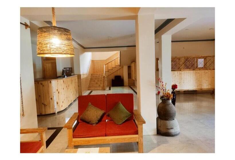 Hotelli The Hunder Eco Villa