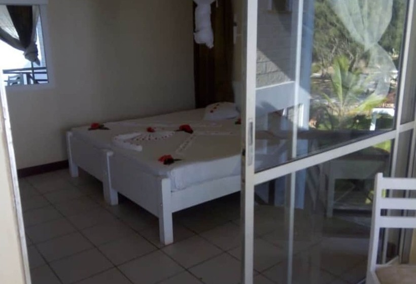 هتل Watamu Adventist Beach Resort