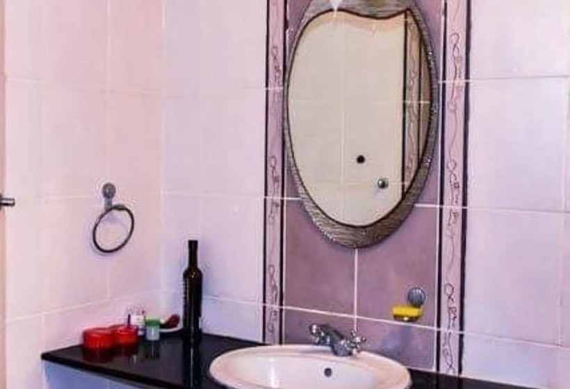 هتل Watamu Adventist Beach Resort