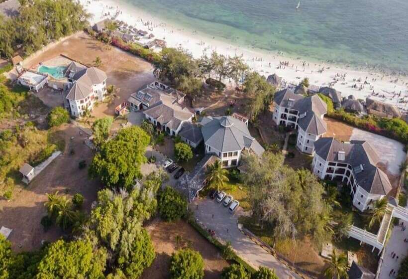 هتل Watamu Adventist Beach Resort