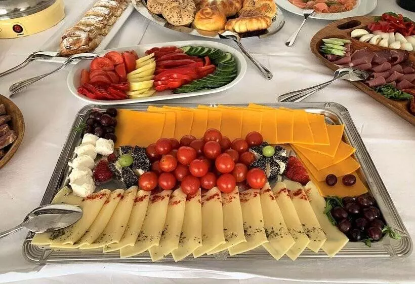 Hotelli Waterfront Lodge