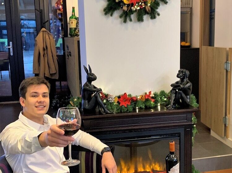 בית מלון כפרי Waterfront Lodge