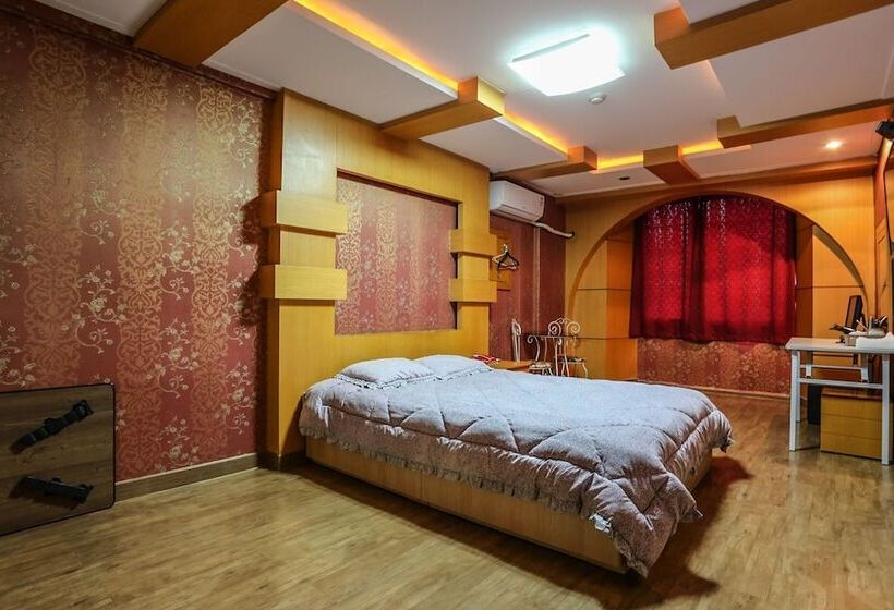 Hotel Yangyang Naksan Sky