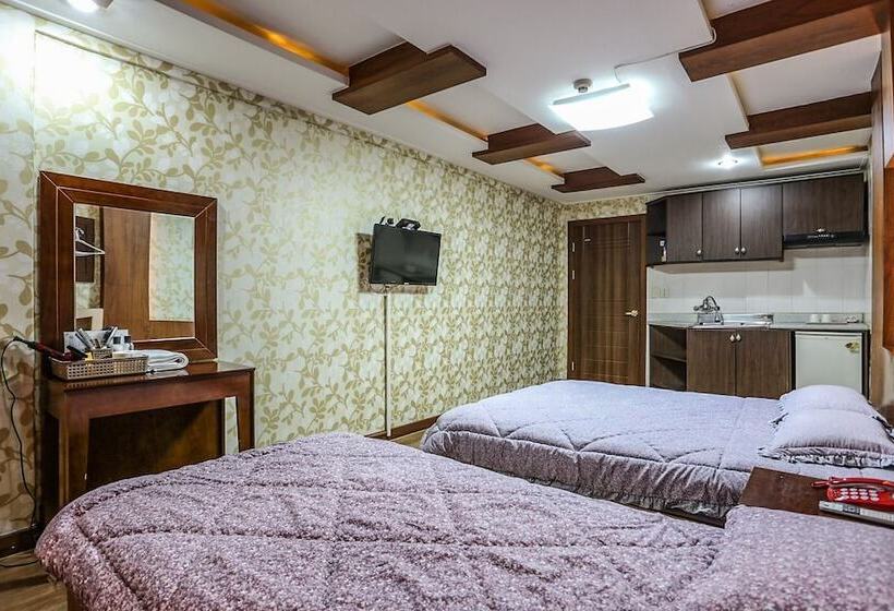 Hotel Yangyang Naksan Sky