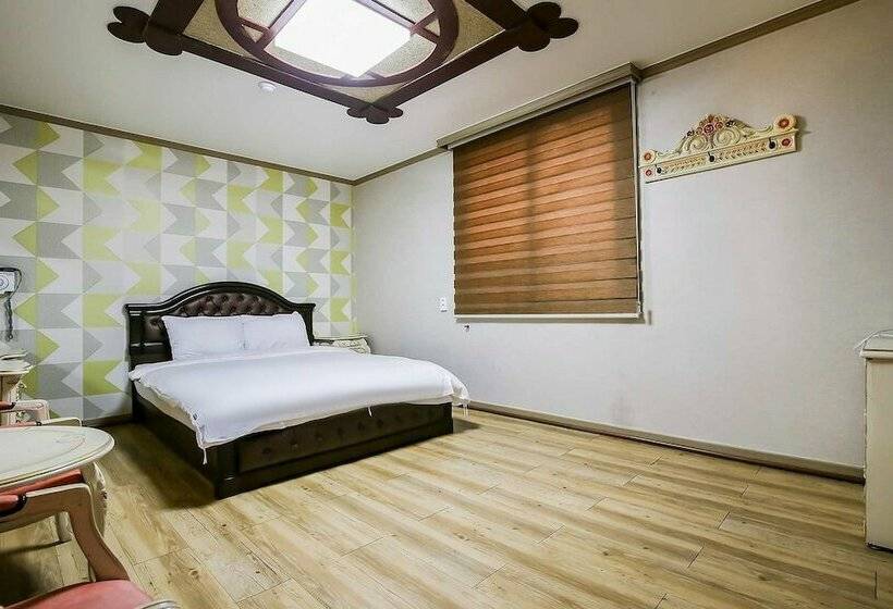 Motel Cheongju Elgreen