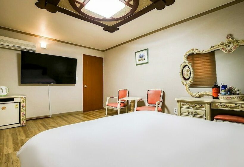 Motel Cheongju Elgreen