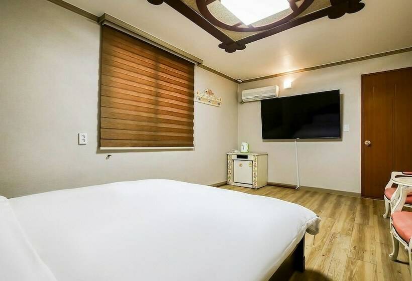 Motel Cheongju Elgreen