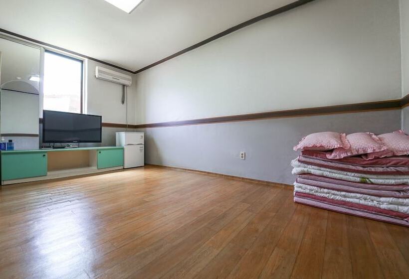 Motel Gochang Hilton Park