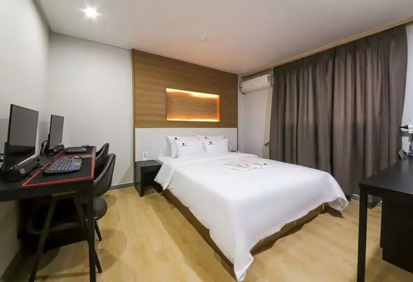 モーテル Gunsan Hotel Lin