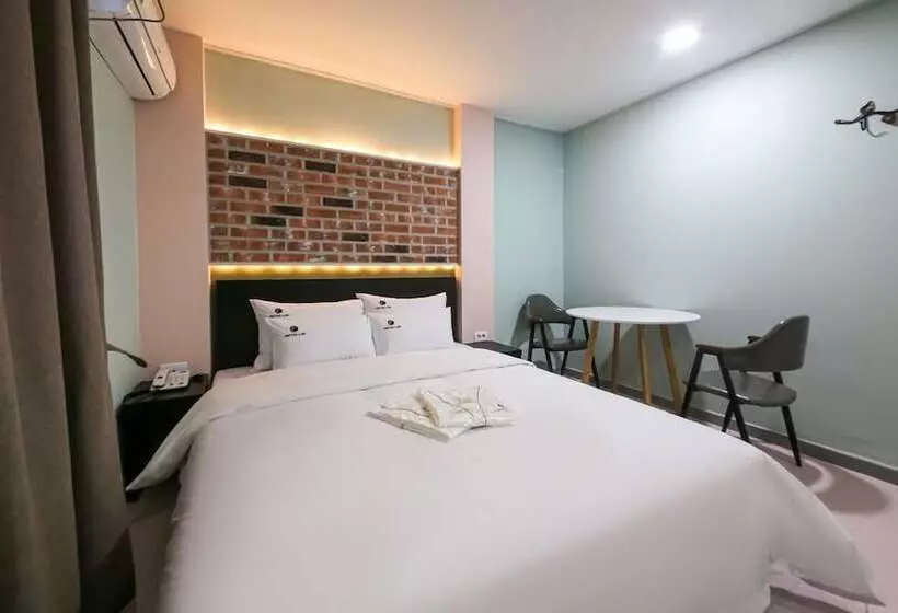 モーテル Gunsan Hotel Lin