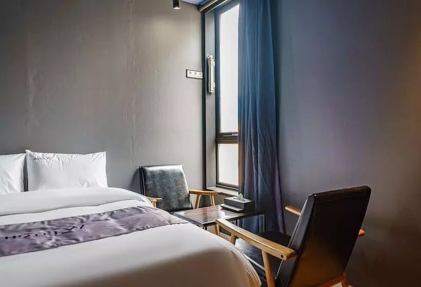 Motelli Namyangju W Hotel Hopyeong Branch