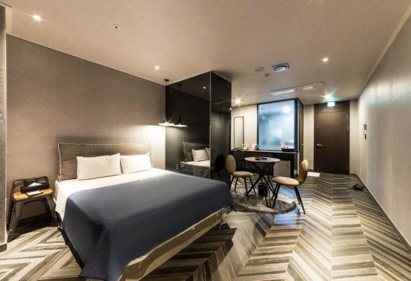 Motelli Namyangju W Hotel Hopyeong Branch