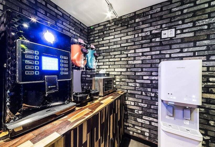 מוטל Sanbon Hotel In Cafe