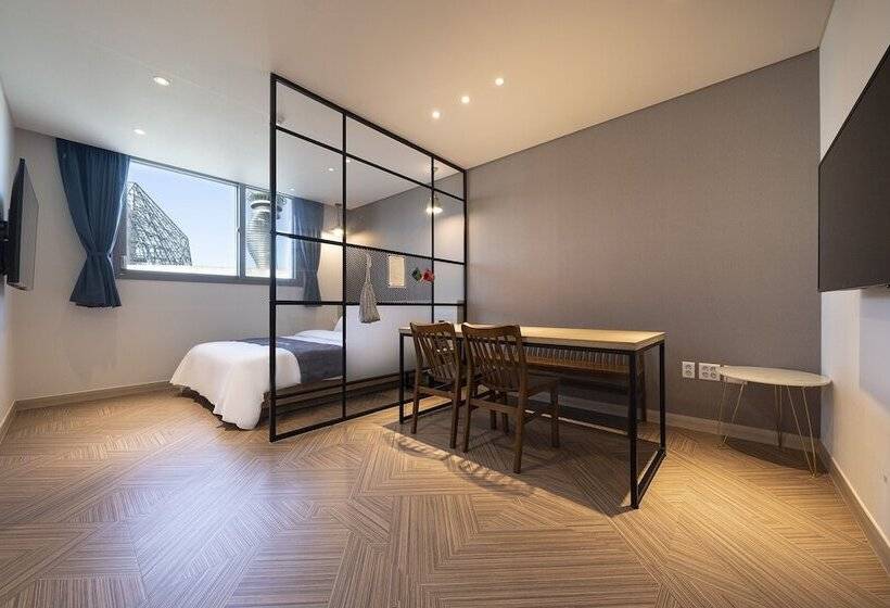 Motel Sokcho Brooklyn