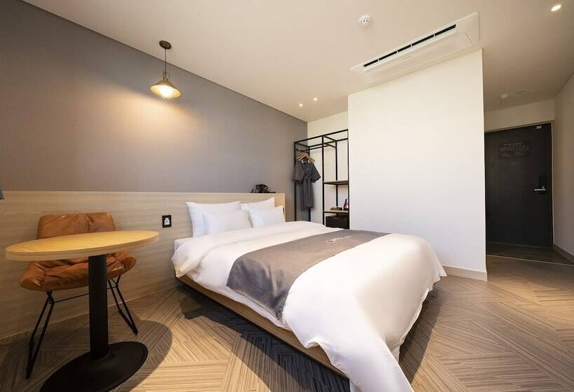 Motel Sokcho Brooklyn