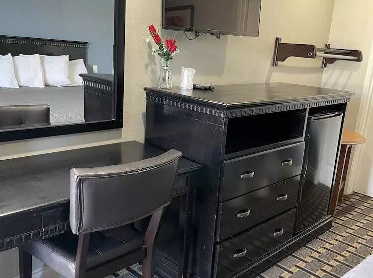 مُتل Villa Inn & Suites