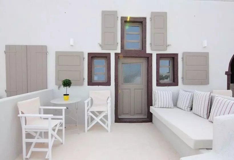 Majatalo White Grape Suites