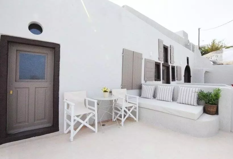 Majatalo White Grape Suites