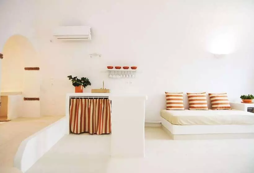 Majatalo White Grape Suites