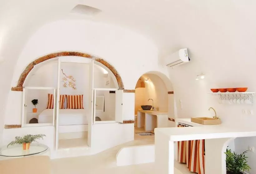 Majatalo White Grape Suites