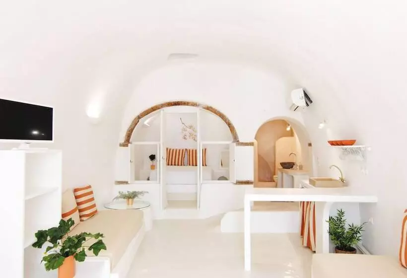 Majatalo White Grape Suites