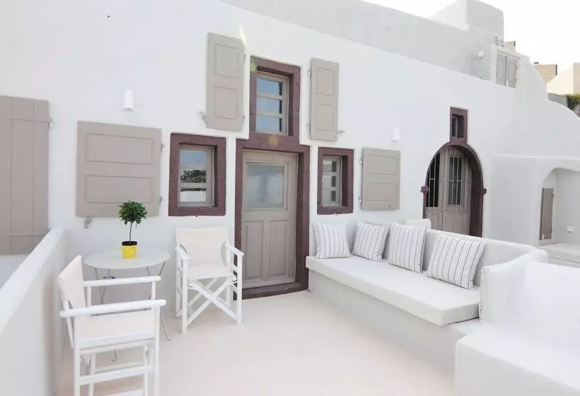 Majatalo White Grape Suites