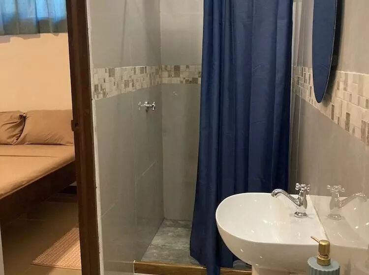 Tamahostel & Glamping