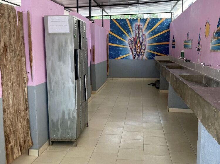 Tamahostel & Glamping