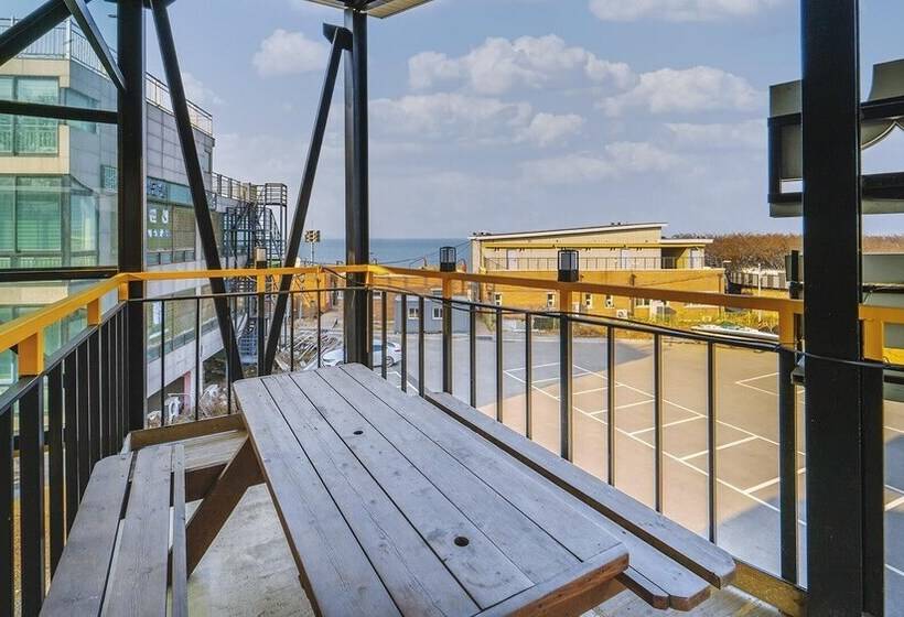 Yeongheungdo Ttobagi Pension