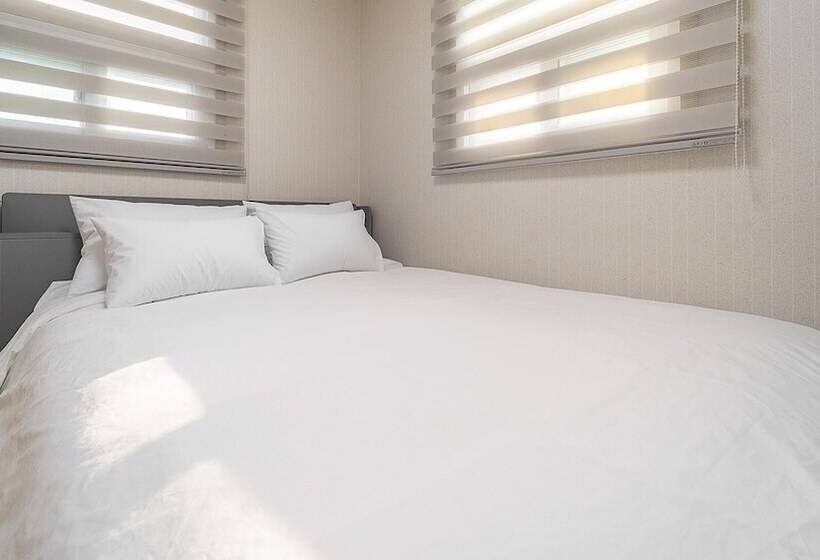 Yeongheungdo Ttobagi Pension