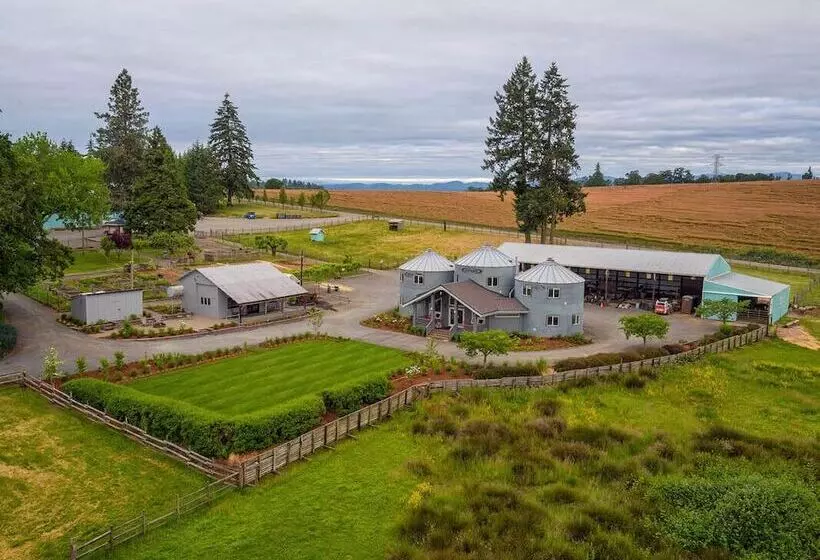 Aamiaismajoitus (B&B) Abbey Road Farm