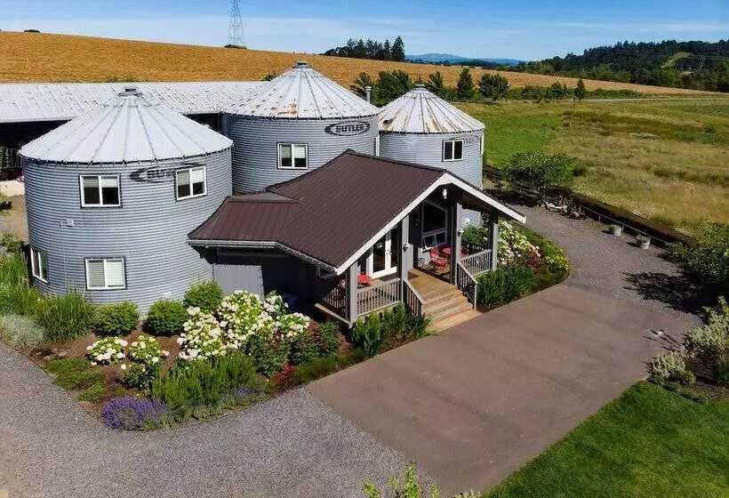 Aamiaismajoitus (B&B) Abbey Road Farm