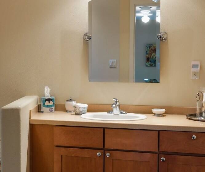 Bed and Breakfast Abbey Road Farm