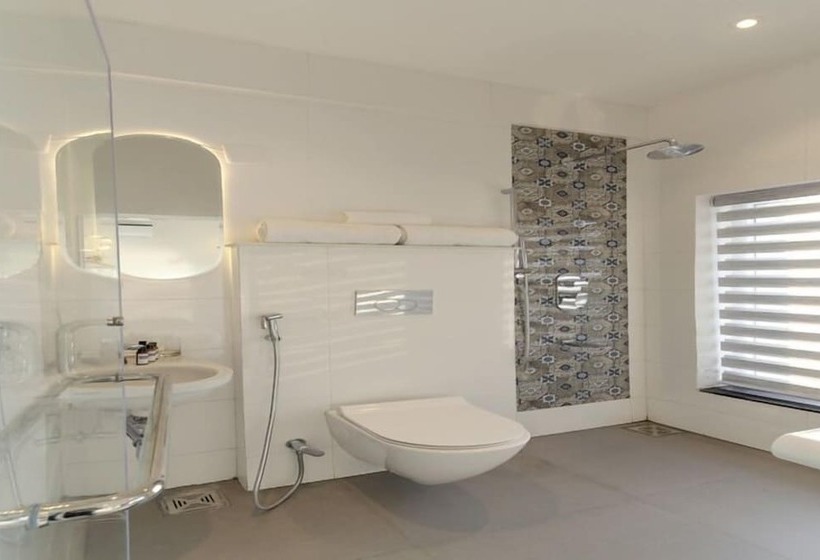 تختخواب و صبحانه Moustache Udaipur Luxuria