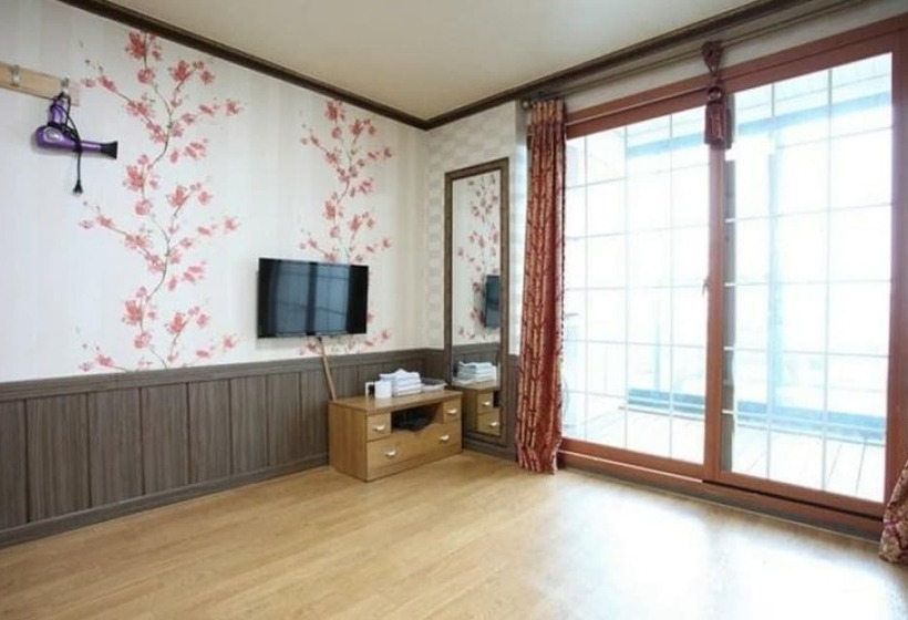 Daebudo 25 Hours Pension