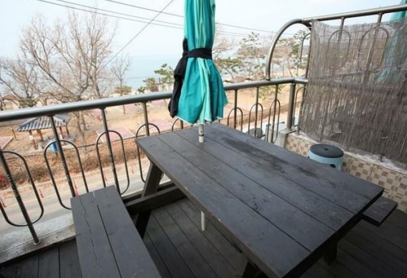 Daebudo 25 Hours Pension