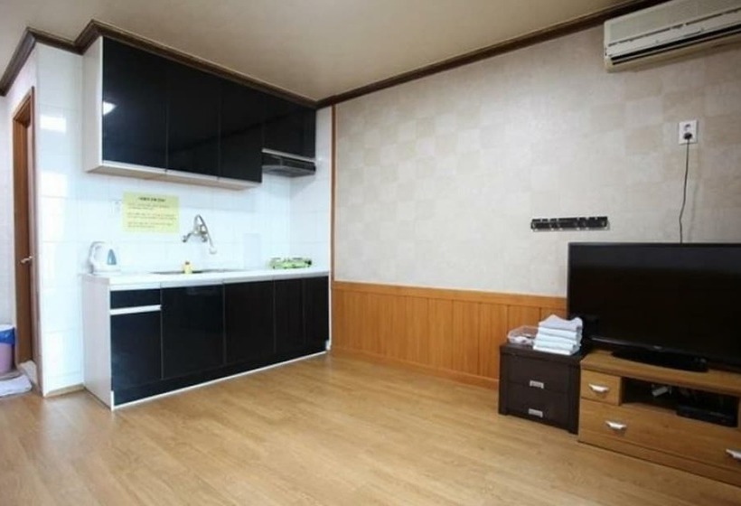 Daebudo 25 Hours Pension