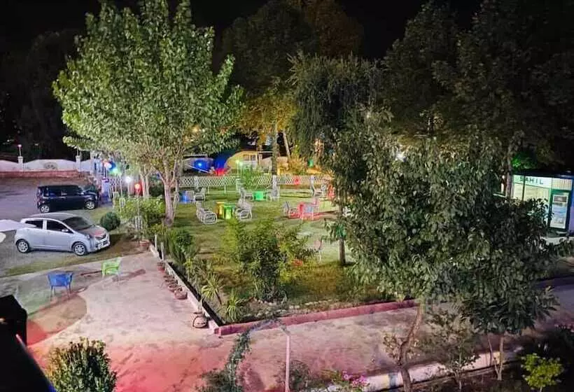 Betab Sahil Hotel & Restaurant