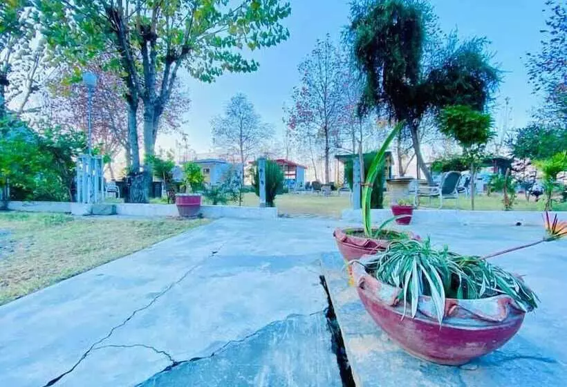 Betab Sahil Hotel & Restaurant