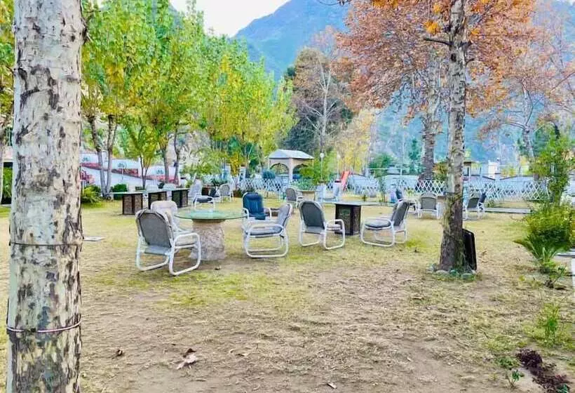 Betab Sahil Hotel & Restaurant