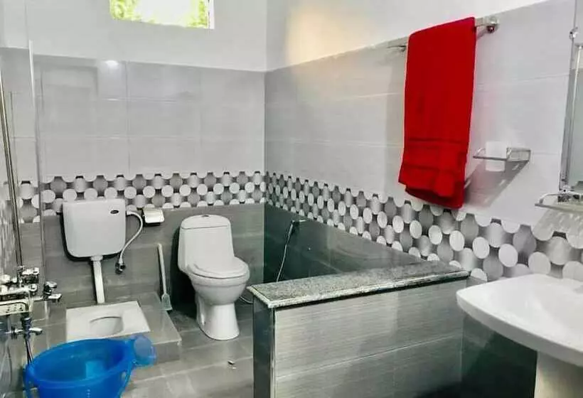 Betab Sahil Hotel & Restaurant