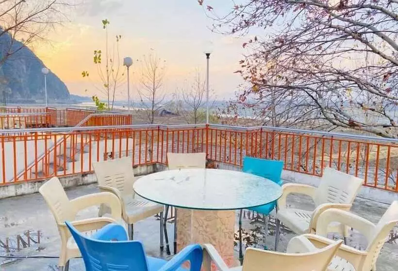 Betab Sahil Hotel & Restaurant