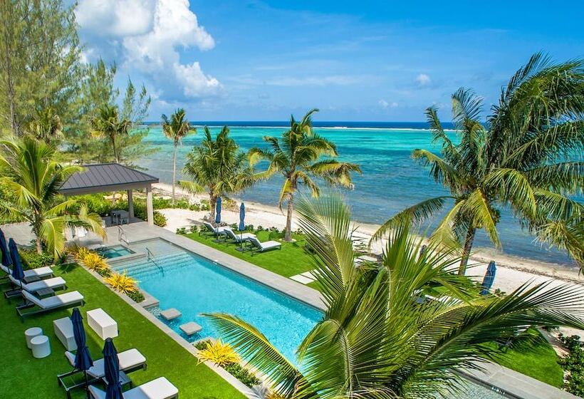 فندق Black Urchin Boutique Resort