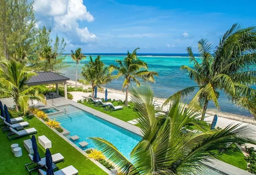 هتل Black Urchin Boutique Resort