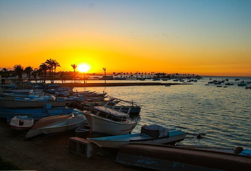 هتل Boulevard Apartment