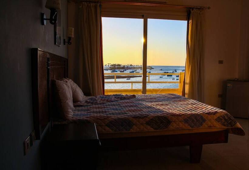 هتل Boulevard Apartment