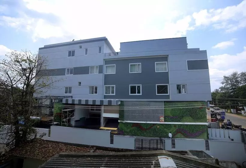 Hotelli Comfort Inn Kaikaluru