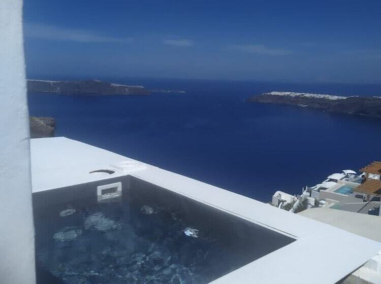 Hotel Elia Cave Suites