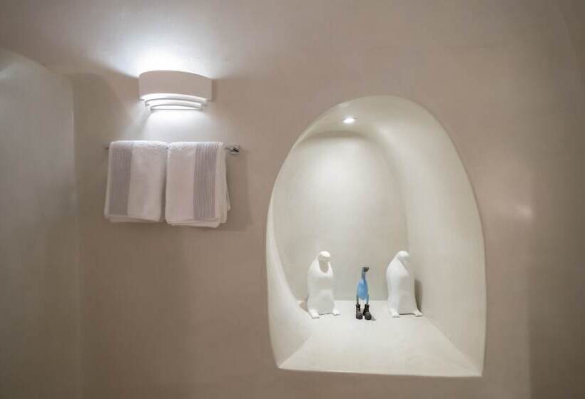 Hotel Elia Cave Suites